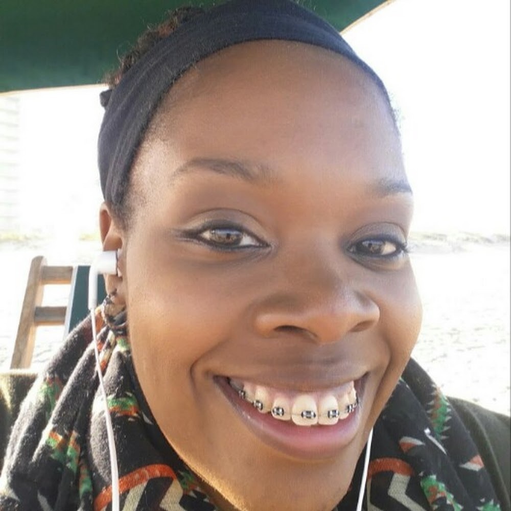 Meet your Posher, Tonia